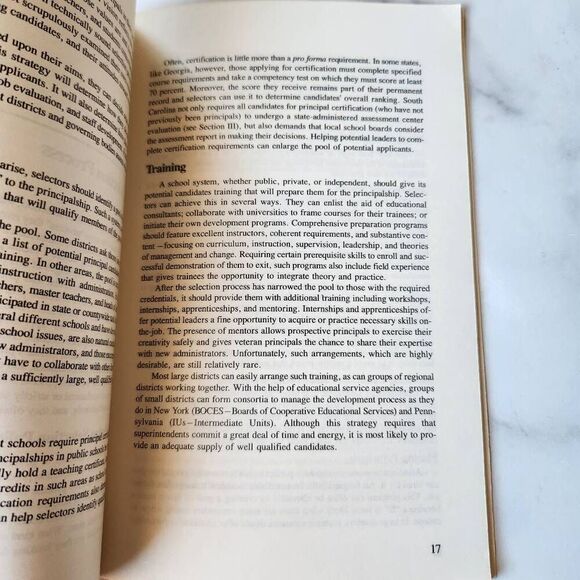 Principal selection guide June 1987 red soft back educational educators school s - Picture 4 of 4